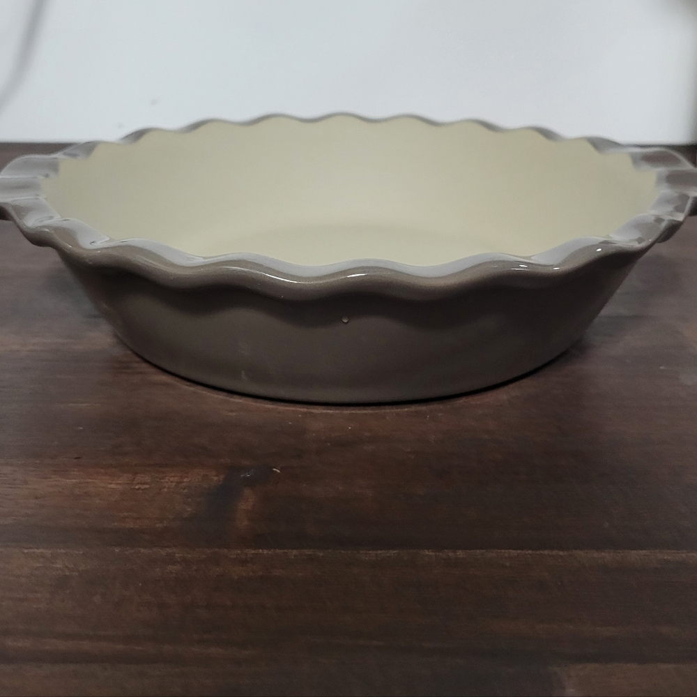 Pampered Chef Stone Pie Plate